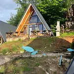 Vikendica - Rajski Poluotok * Jajce