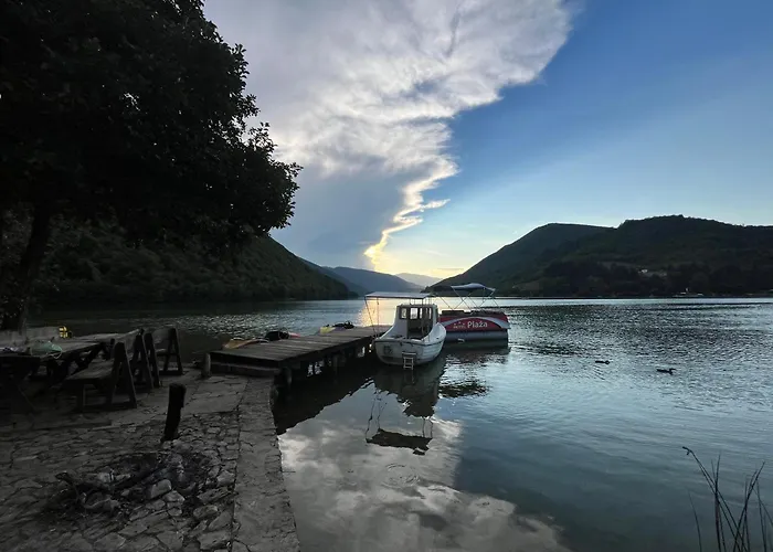 Vikendica - Rajski Poluotok Jajce