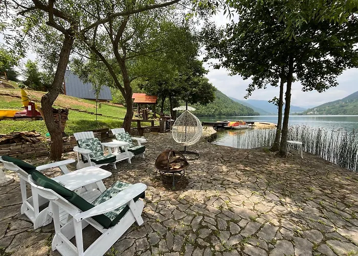 Vikendica - Rajski Poluotok *